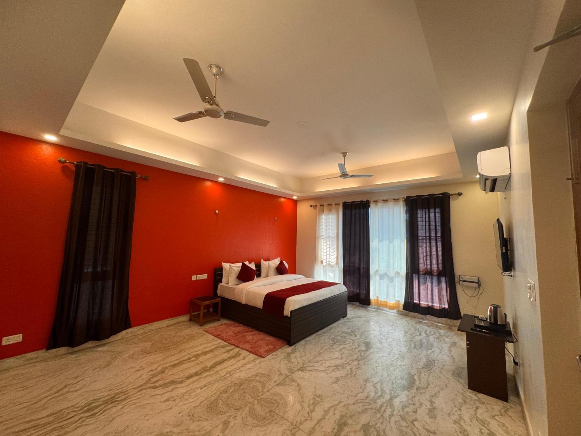 Hl Grand Hotel لاكناو المظهر الخارجي الصورة